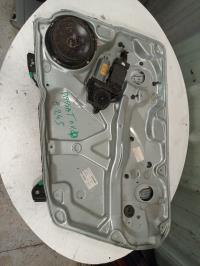 Leve vitre electrique avant droit