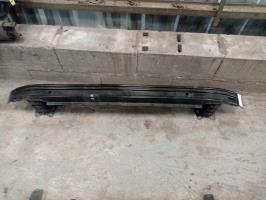 Renfort pare choc avant (traverse)