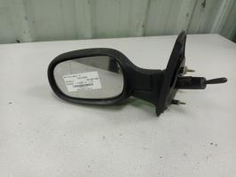 Retrovisor izquierdo