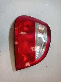 Fanale posteriore principale sinistro (luci)