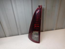 Fanale posteriore principale sinistro (luci)
