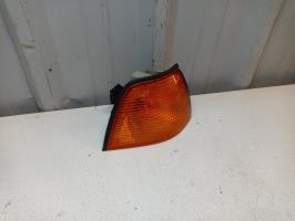 Gruppo ottico anteriore secondario destro (luci)(freccia)