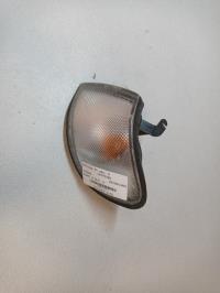 Gruppo ottico anteriore secondario sinistro (luci)(freccia)