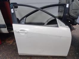Porte avant droit