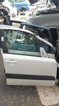 Porte avant droit