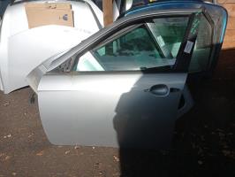 Porte avant gauche