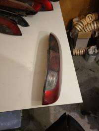 Fanale posteriore principale destro (luci)