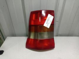 Fanale posteriore principale sinistro (luci)