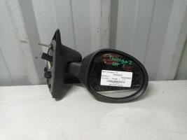 Retrovisor derecho