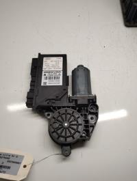 Moteur leve vitre avant gauche