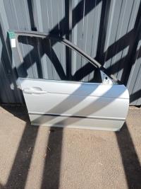 Porte avant droit