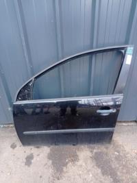 Puerta delantera izquierda