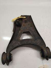 Triangle inferieur avant droit