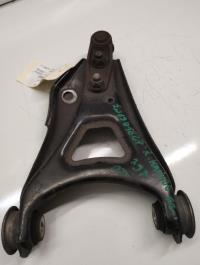 Triangle inferieur avant droit