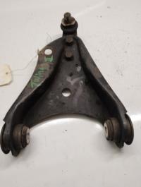 Triangle inferieur avant gauche