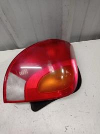 Fanale posteriore principale destro (luci)