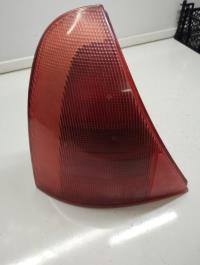 Fanale posteriore principale sinistro (luci)