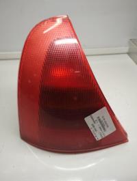 Fanale posteriore principale sinistro (luci)