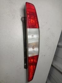 Fanale posteriore principale sinistro (luci)