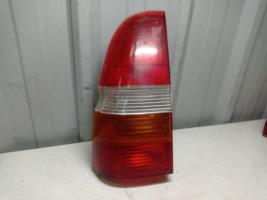 Fanale posteriore principale sinistro (luci)
