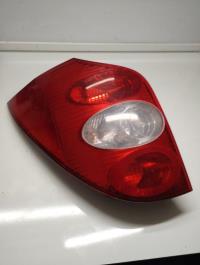 Fanale posteriore principale sinistro (luci)