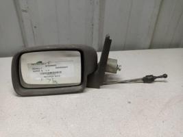 Retrovisor izquierdo