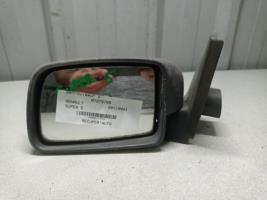 Retrovisor izquierdo