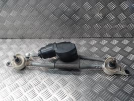 Motor de limpiaparabrisas delantero