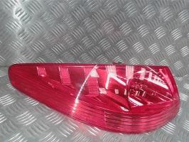 Fanale posteriore principale sinistro (luci)
