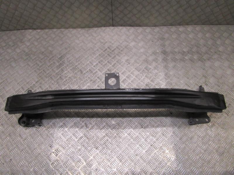 Renfort pare choc avant (traverse)