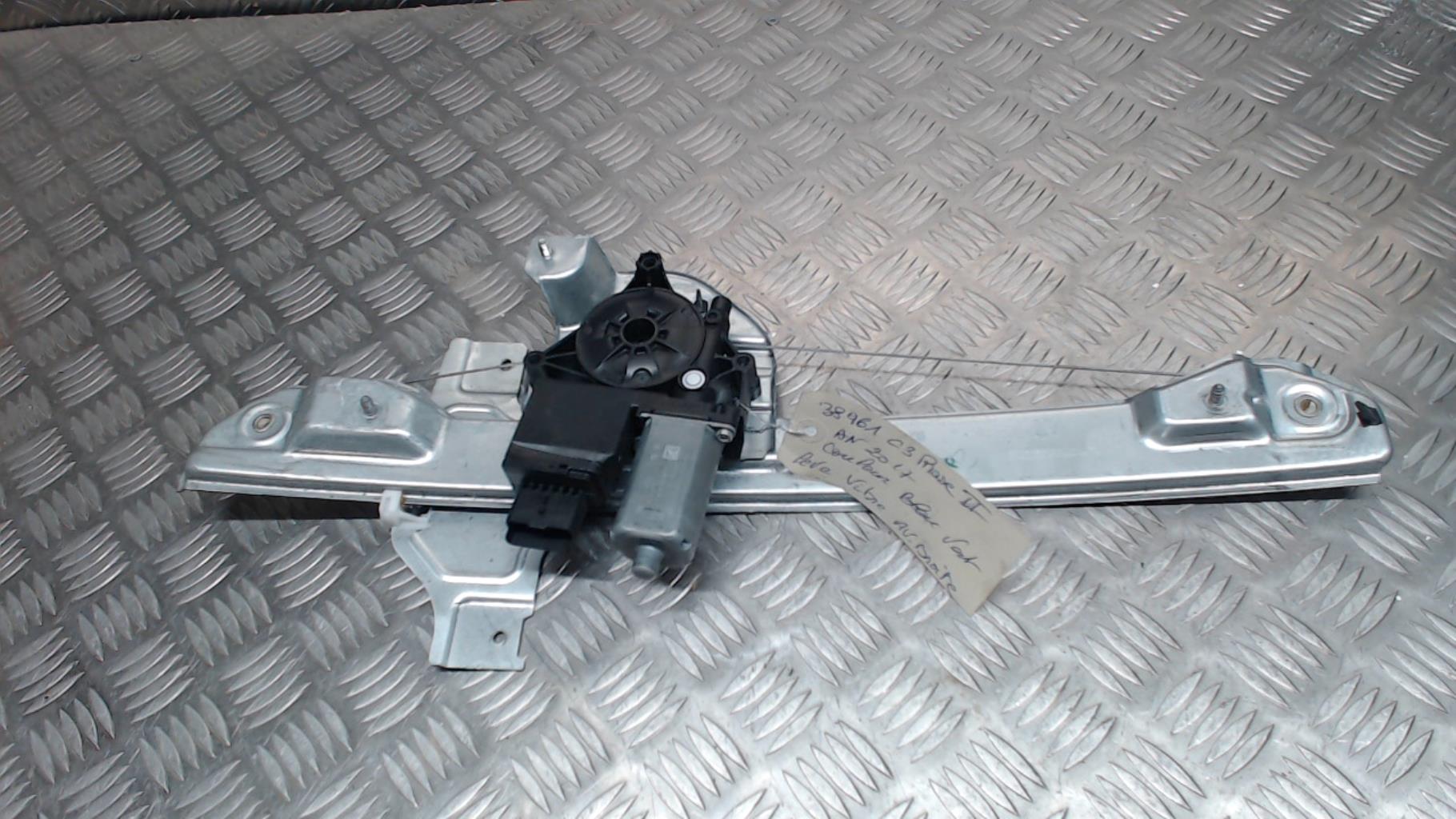 Leve vitre electrique avant droit