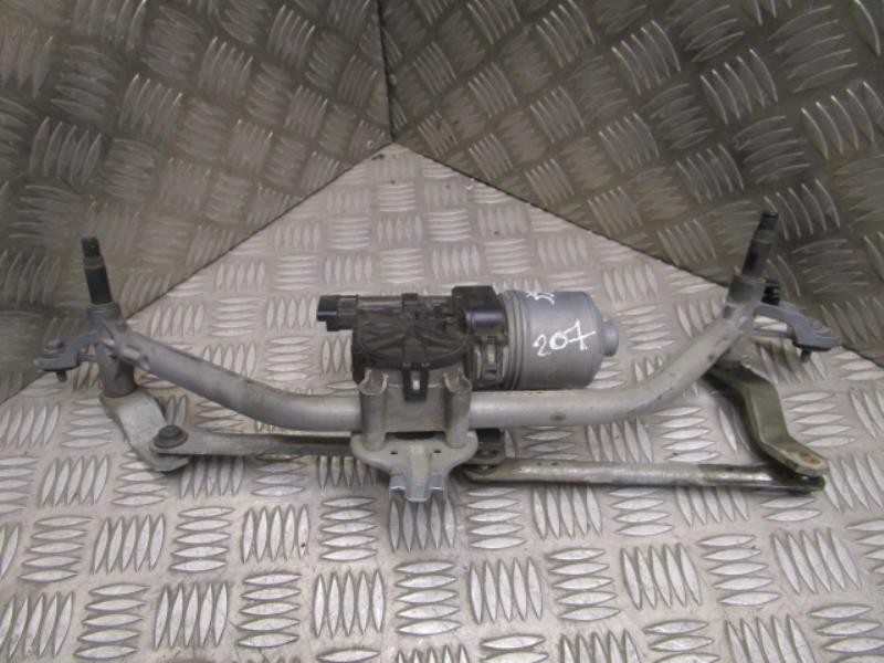 Moteur essuie glace avant