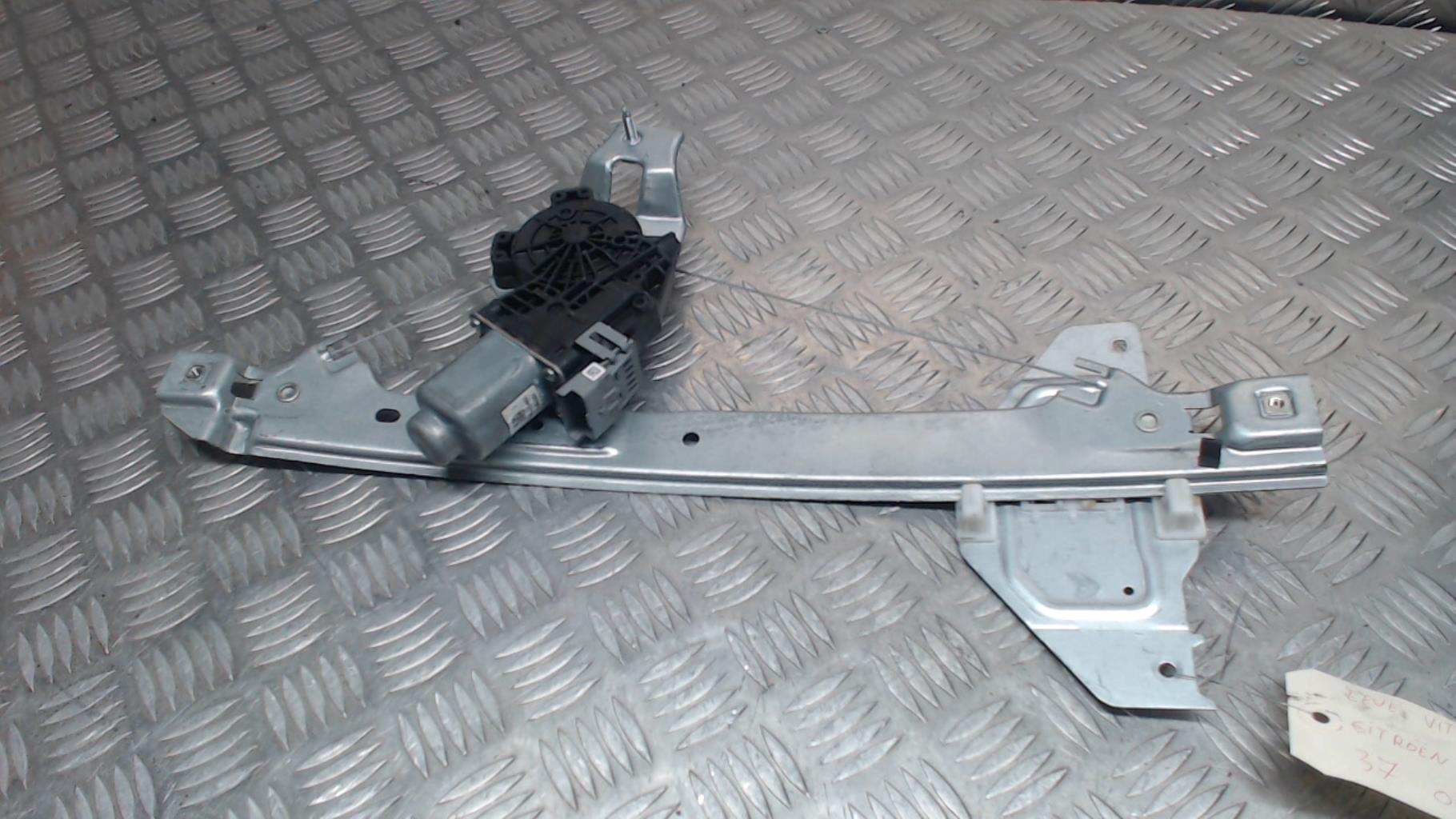 Leve vitre electrique arriere droit