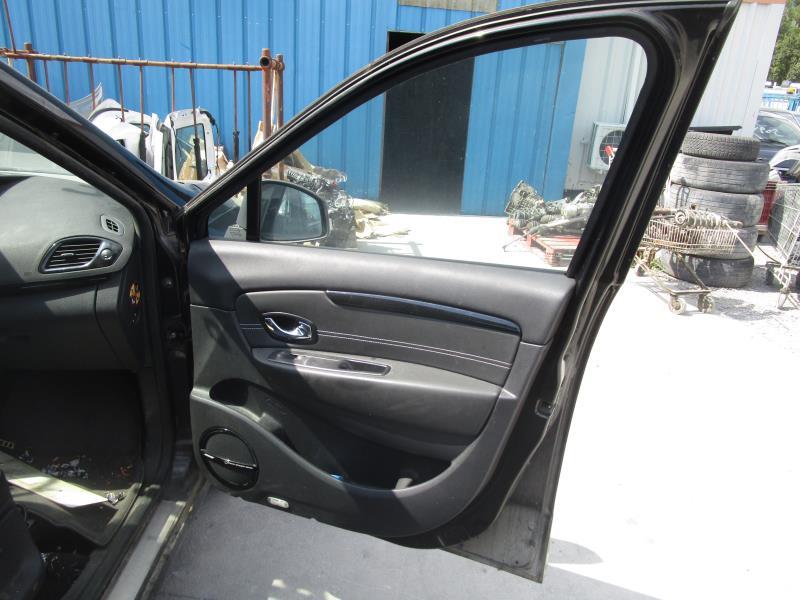 Foto pieza de coche