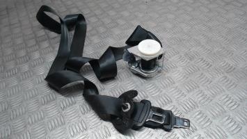 Ceinture arriere droite troisieme ligne