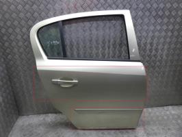 Puerta trasera derecha