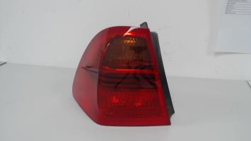 Fanale posteriore principale sinistro (luci)