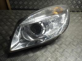 Gruppo ottico anteriore principale sinistro (luci)(faro)