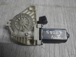 Motore alzacristalli anteriore sinistro