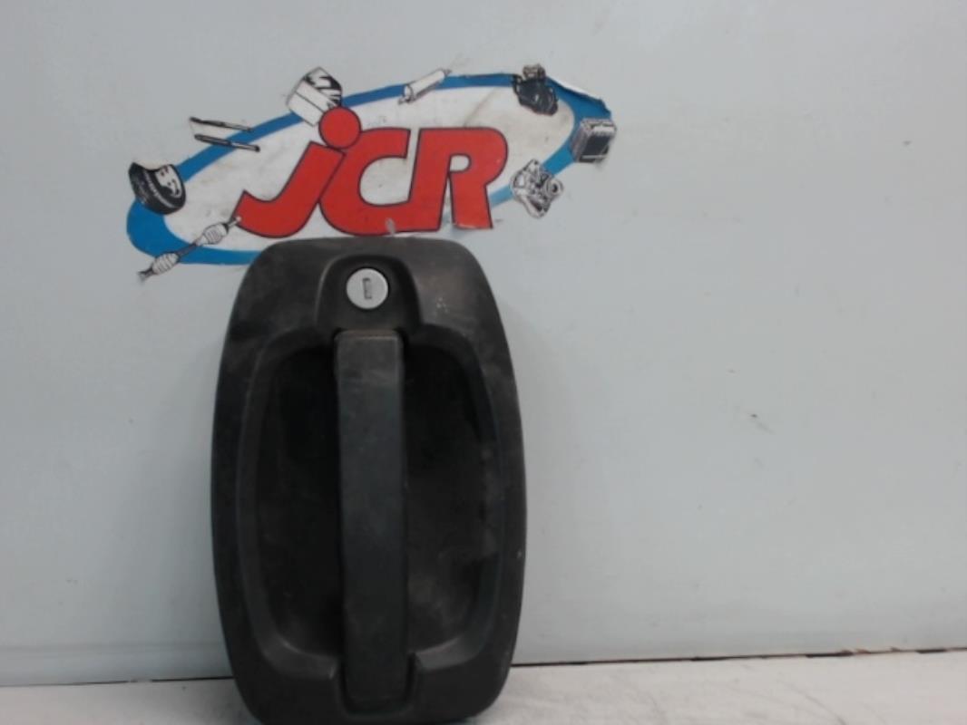 Poignee porte avant gauche