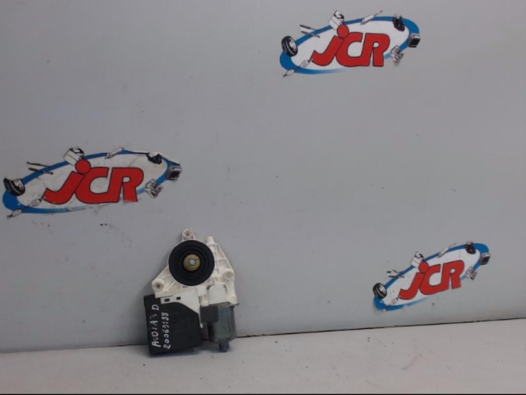 Moteur leve vitre avant droit
