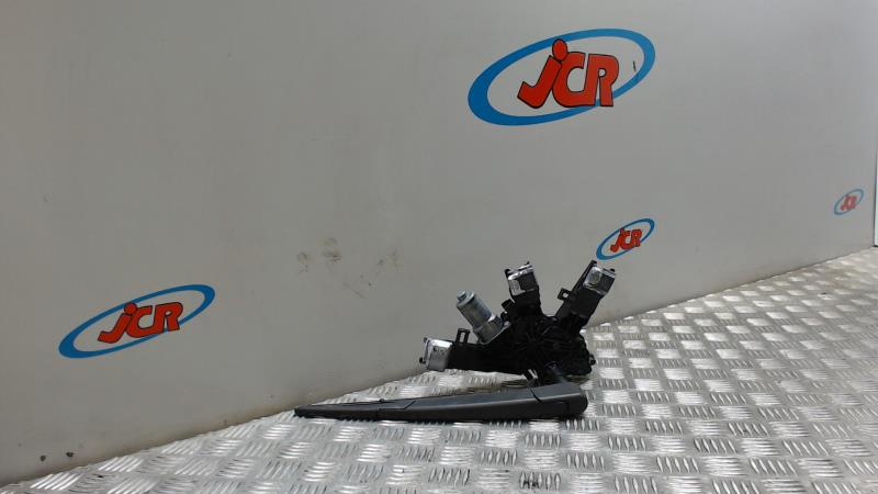 Moteur essuie glace arriere