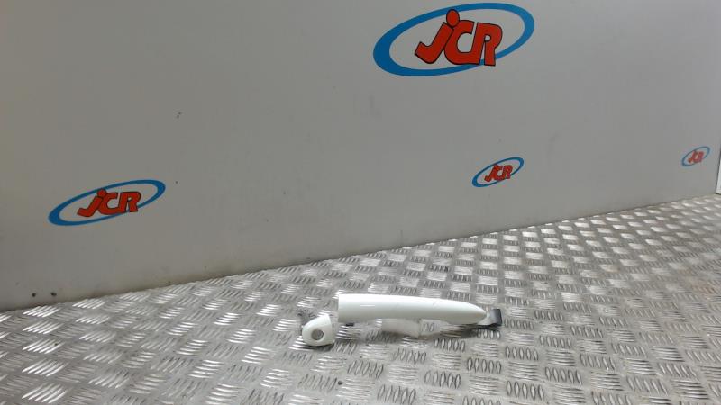 Poignee porte avant gauche