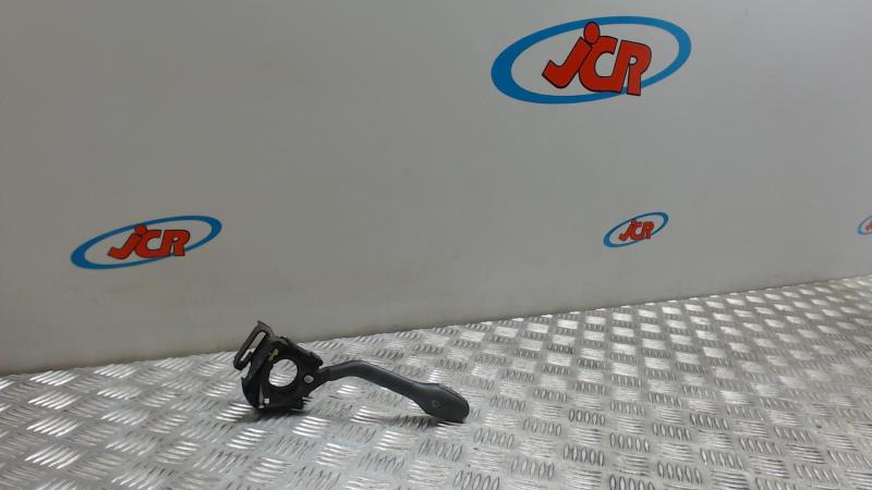 Commodo d'essuie glaces