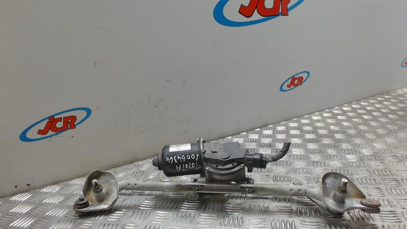 Moteur essuie glace avant