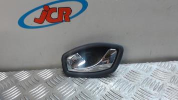 Poignee interieur avant gauche