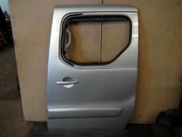 Porte laterale gauche