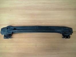 Renfort pare choc avant (traverse)