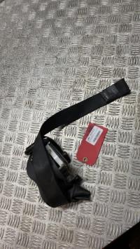 Ceinture avant gauche