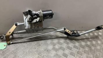 Moteur essuie glace avant